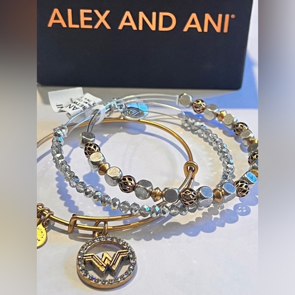 Alex and Ani Wonder Woman Crystal Emblem Set of 3 two tone expandable bracelets - Picture 11 of 14